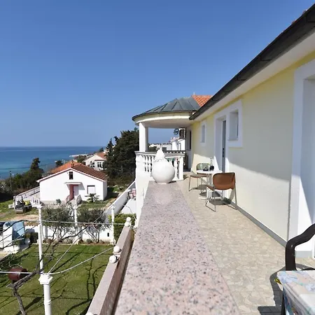 Guest house Villa-kokot Zadar